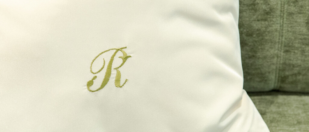 riviera 1955 patisserie franchise design