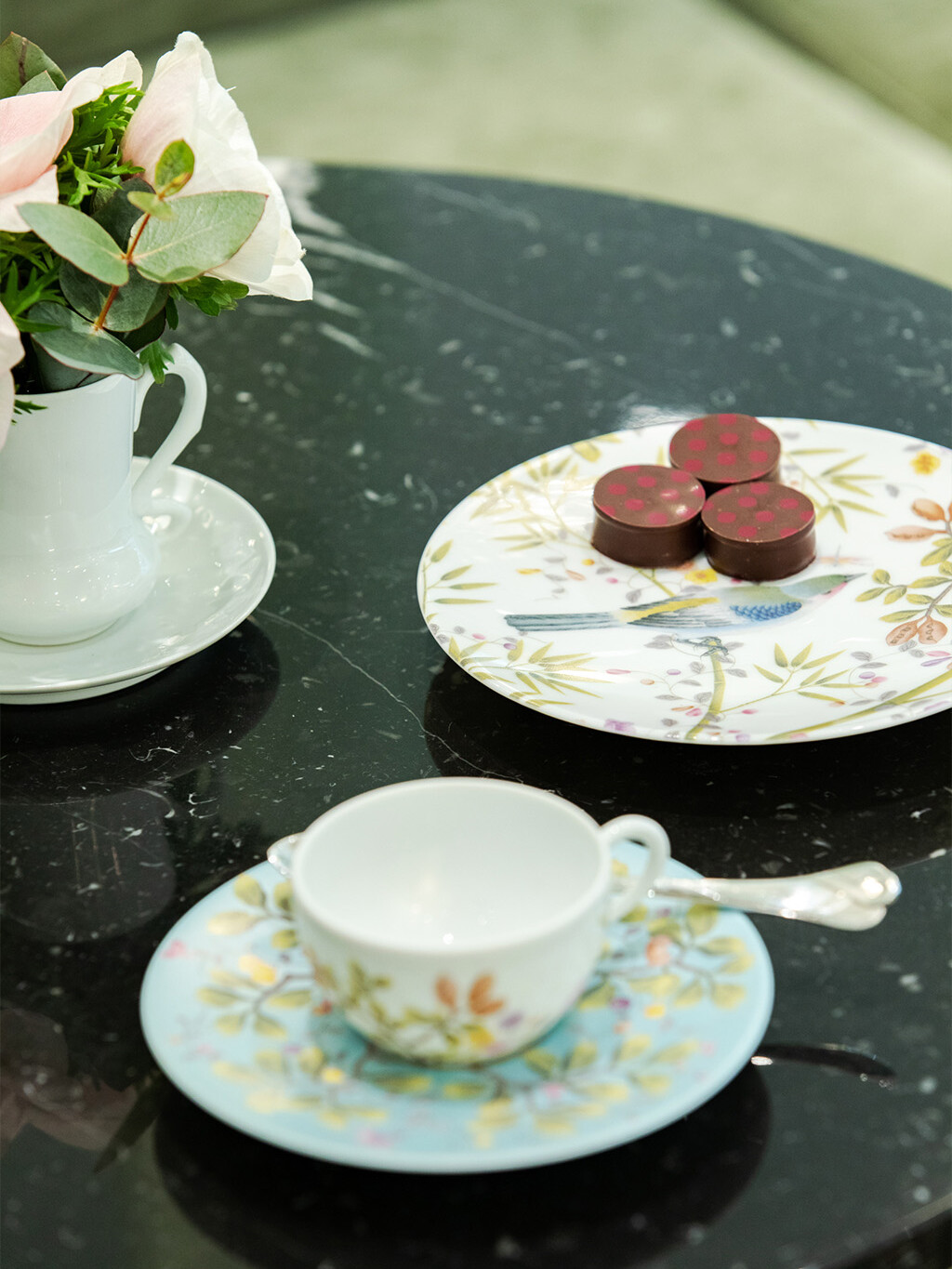 riviera 1955 patisserie tea time salon